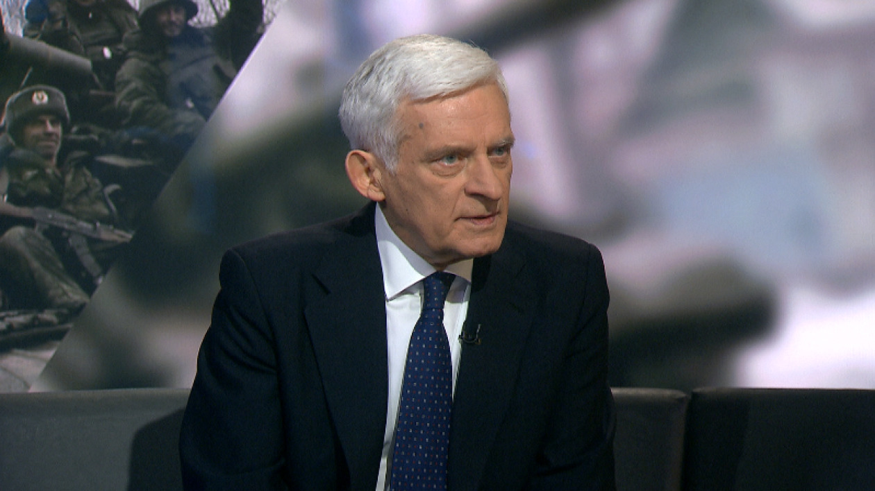 Gazowa broń Kremla, przyszłość Ukrainy. Jerzy Buzek w programie "Świat"